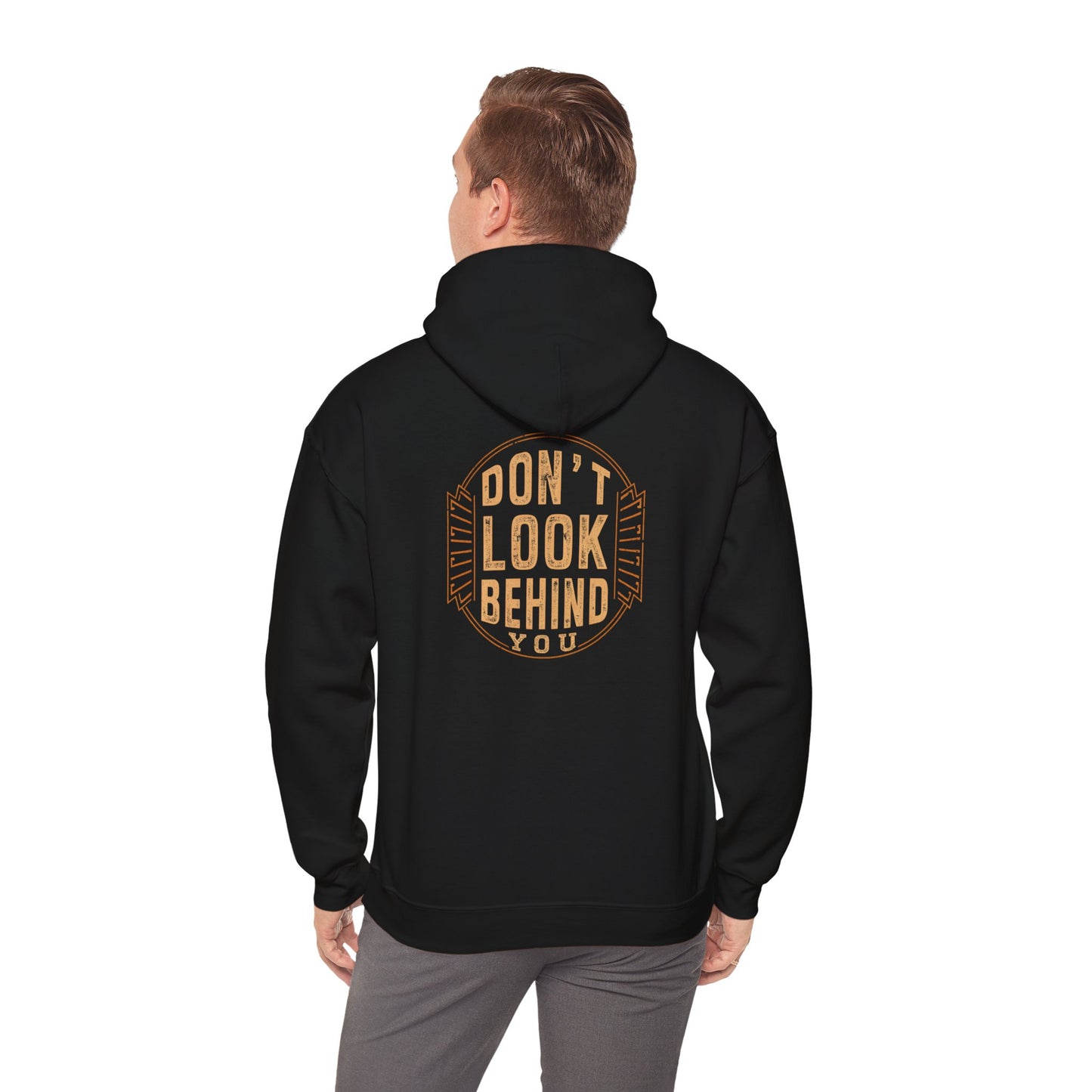 Horror Style Hoodie – Don’t Look Behind You Unisex Heavy Blend™ Sweatshirt for Spooky Vibes